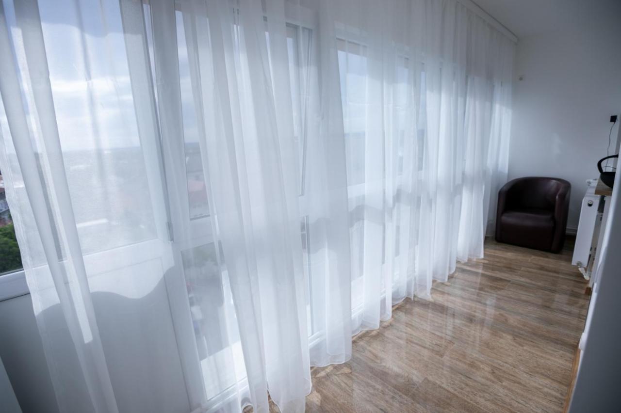 Apartament Central Târgu Jiu Buitenkant foto
